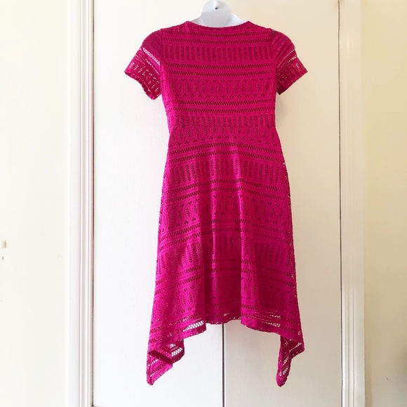 NWOT Lovely Fuchsia Pink Embroidered Below Knee Dress Size: M - Picture 9 of 13